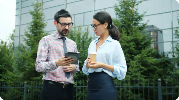 Exhibitor and lead meeting